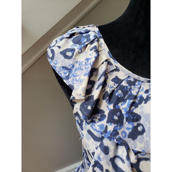 CAbi Blouse Top Womens XS White Animal Print Cascade Ruffle Sleeveless Pullover - Picture 11 of 12